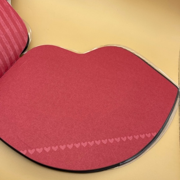 Paper House Lips Photo Book, Red Glitter Sparkle, NWT 💋✨🪩 - Picture 5 of 7